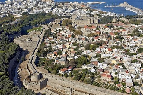 Sites Archéologiques Rhodes La ville médiévale de Rhodes Agence de