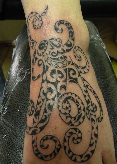 Octopus Polynesian Maori Tribal Tattoo Tiki Tattoo