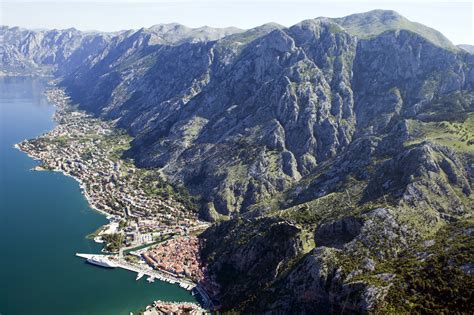 Tripadvisor has 209,474 reviews of montenegro hotels, attractions, and restaurants making it your best montenegro resource. Baai van Kotor - Montenegro Reizen