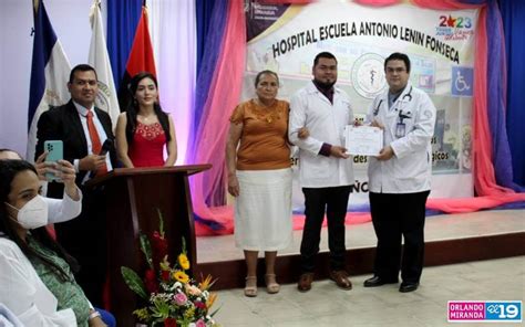 Nuevos Médicos Especialistas Se Gradúan En El Hospital Lenín Fonseca