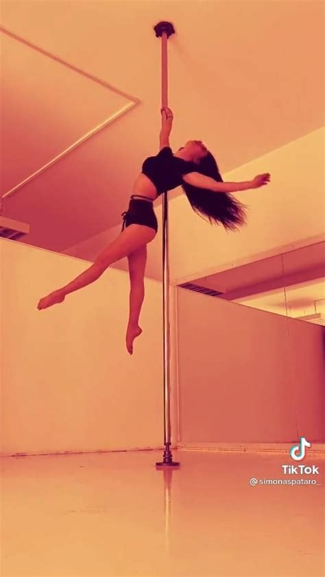 Pin By Ariel Vorster On ♡fitnessanddance♡ [video] Pole Dance Moves Pole Fitness Moves Pole