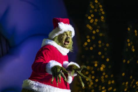 How To Meet The Grinch At Universal Studios Grinchmas 2024