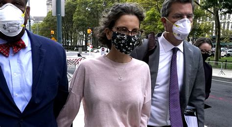 Seagrams Heiress Sentenced To 81 Months In Prison For Her Role In Nxivm Sex Slave Cult Brobible