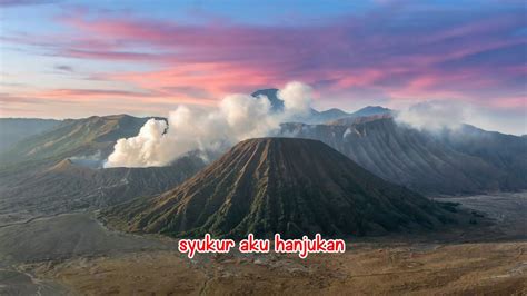 H mutaharlirik lagu syukur:dari yakinku teguhhati ikhlasku penuhakan karuniamutanah air pusakaindonesia. Lagu Wajib Nasional | SYUKUR Dilengkapi Lirik - YouTube