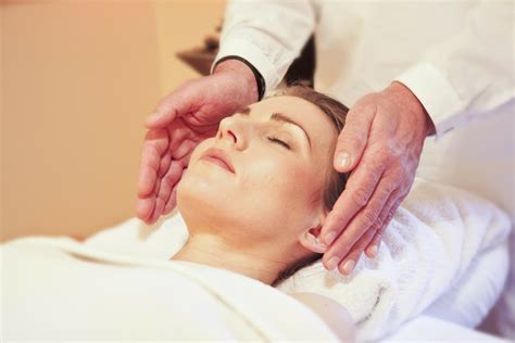 16 Unique Types Of Massage Therapy Remedygrove