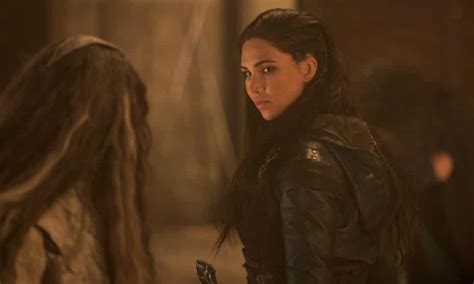 Tv Tonight Talon The Sorceress Fights For Freedom In The Outpost