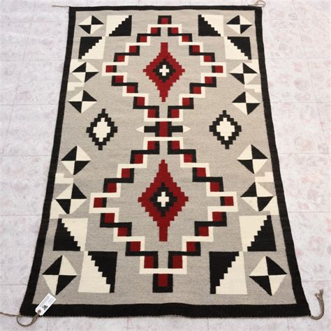 Vintage Traditional Navajo Ganado Wool Rug 42916