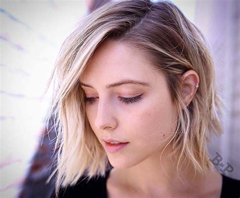 Short Hairstyles For Women With Thin Hair Fashionisers Thin