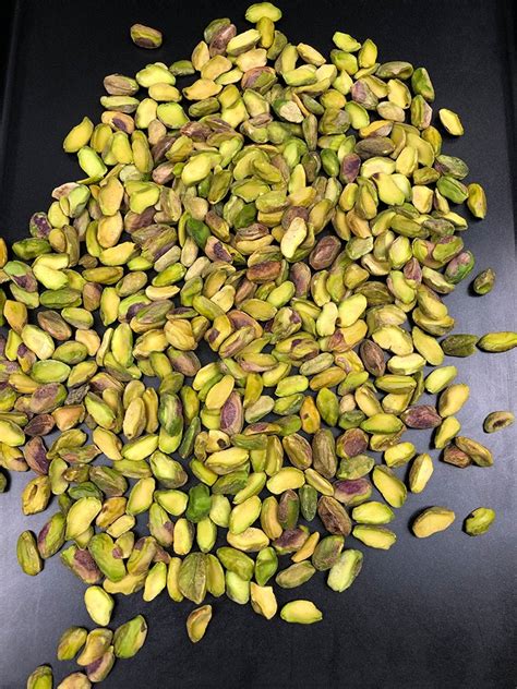 Best Quality Green Peeled Pistachio Kernel China Price Supplier 21food