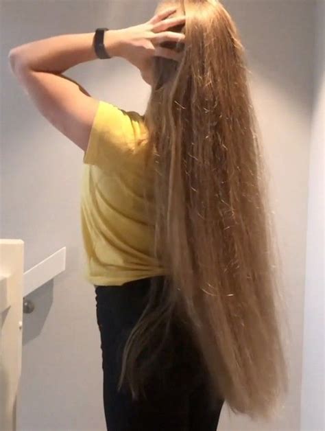 Video At The Top Of The Staircase Realrapunzels Long Hair Styles