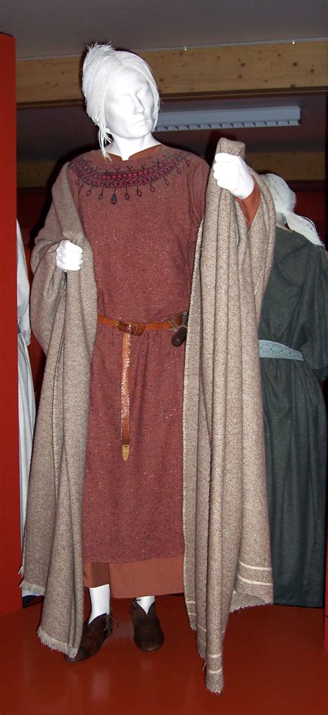 Saxon Women Dress Anglo Saxon Clothing Nen Gallery Anglo Saxon