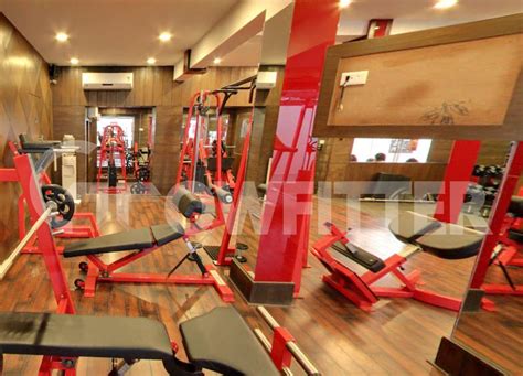 The Red Gym Khar West Mumbai Gym Membership Fees Timings Reviews
