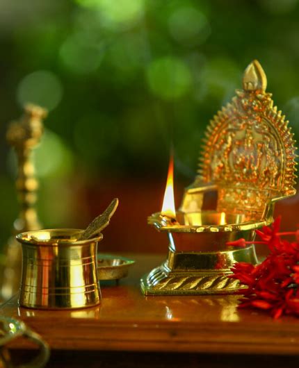Kamakshi Devi Brass Oil Deepam