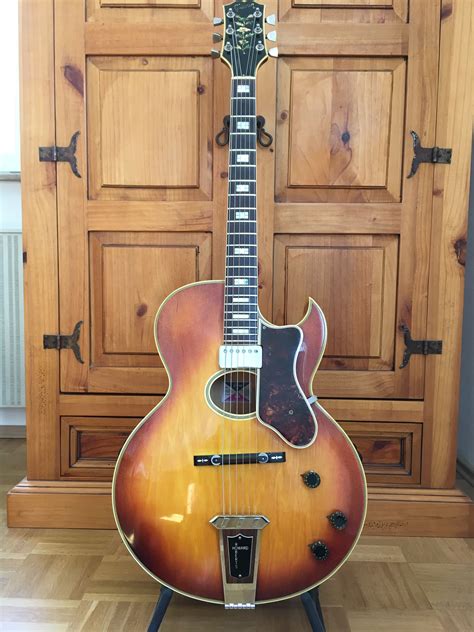 1975 Gibson Howard Roberts Custom Musica