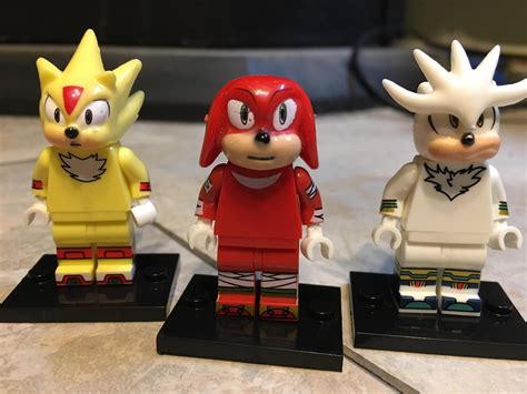 Cursed Lego Sonic Figures Of Middle Knuckles Left Super Shadow