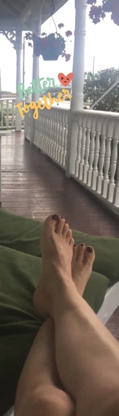 Rachel Bilsons Feet