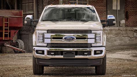 2017 Ford F 350 Super Duty King Ranch Crew Cab Front