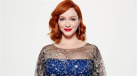 Heres How Christina Hendricks Gets Her Iconic Red Hair