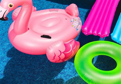 Awesome Pool Floats For Your Back Yard Or T Giving