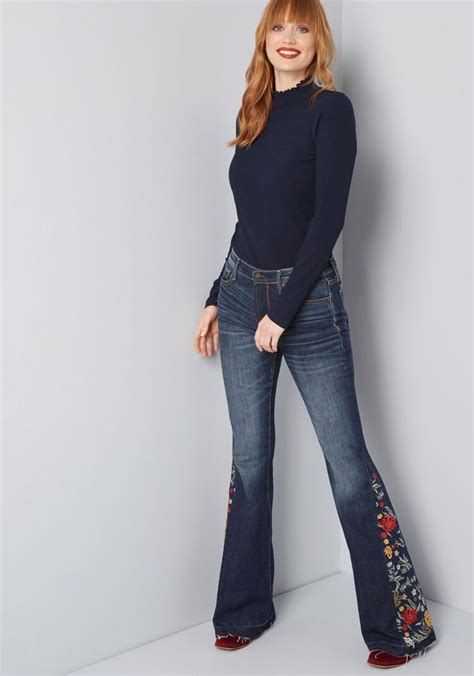 Driftwood The Joy Of Embroidery Flared Jeans In Dark Wash Modcloth Retro Fashion Vintage