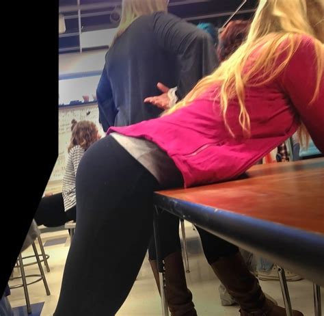 If you didn't find a good account. Hot Blonde in School (Photos) - CreepShots