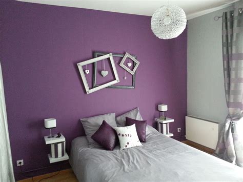 Blanc, noir et violet : cuisine mauve - Recherche Google | Chambre violet et gris, Idée déco chambre