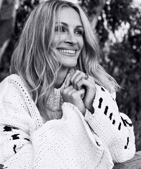 Heres Why Julia Roberts Is Always Smiling Instyle