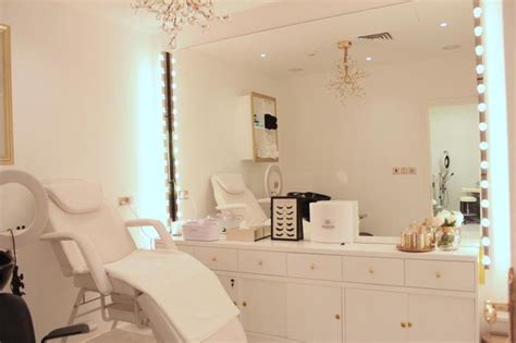 Beauty Salon For Sale In Dubai United Arab Emirates Seeking Aed 450