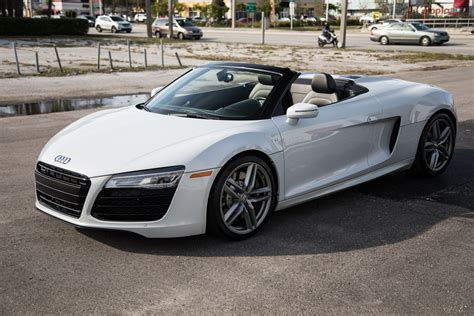 Used 2014 Audi R8 5.2 quattro Spyder For Sale ($104,900 ...