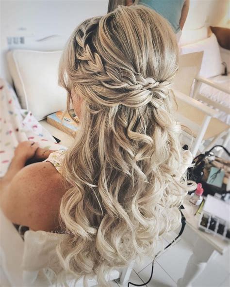 Stunning How To Do A Curly Half Updo Hairstyle With Simple Style The
