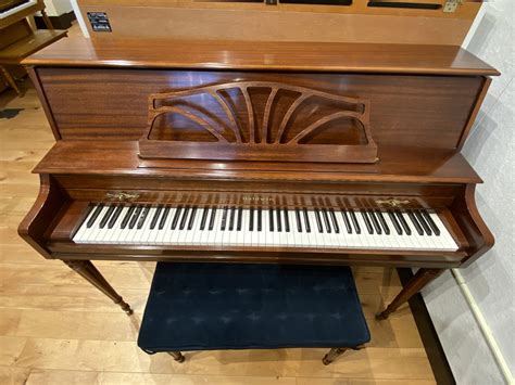 New Used Baldwin 660 Classic Mah Upright Pianos Used Pianos