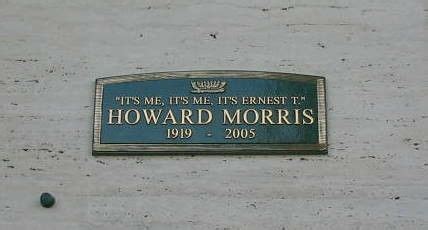 Pin By Clarence Jackson Jr On Famous Graves Howard Morris Famous