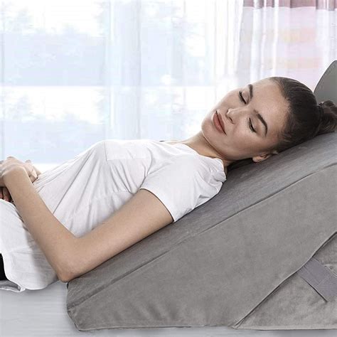 Top 10 Best Bed Wedge Pillows In 2023 Reviews Buyers Guide