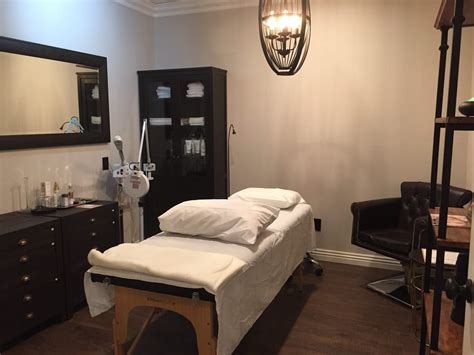 Her Adorable Esthetics Room Yelp Esthetics Room Massage Room Design Esthetician Room