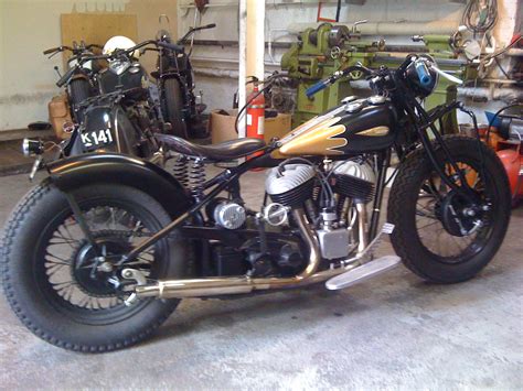 How do i go about the features of a bobber? Musings Of A Motorcycle Aficionado........: Custom Indians