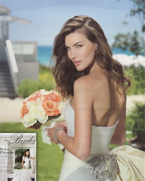 Maria Elena Headpieces Modern Luxury Brides Florida S Premiere Issue Luxury Brides Bride