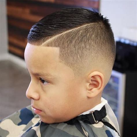 So, the hairstyle is, in essence, a combination of a long center with the side cut short to show the skin below. Top 30 Suitable Bald Fade Style For Men | Cool Bald Fade 2019
