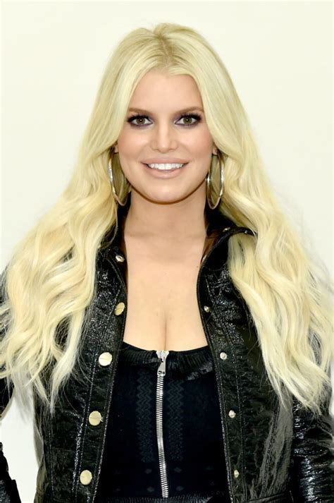 Jessica Simpson Flaunts Pound Weight Loss In Figure Hugging Dress