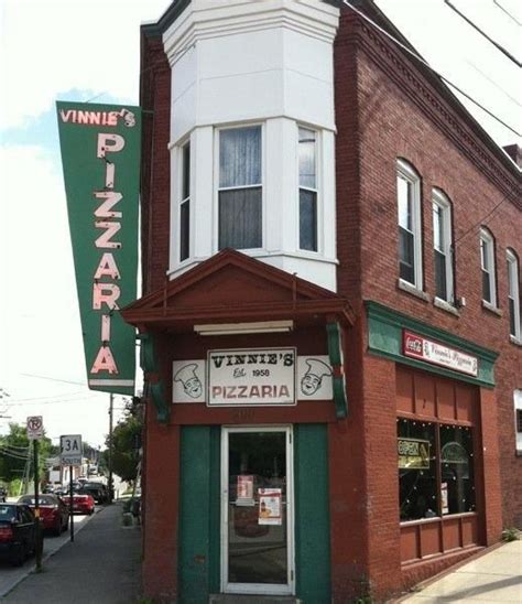 ­ pizza barn home of the superslice. These 13 Pizza Places In New Hampshire Are So Good That ...