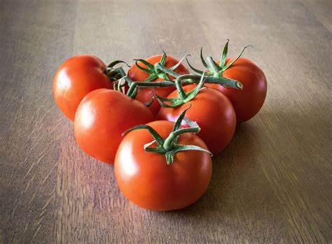 2560x1707 Vegetables Food Tomatoes Wallpaper Coolwallpapersme