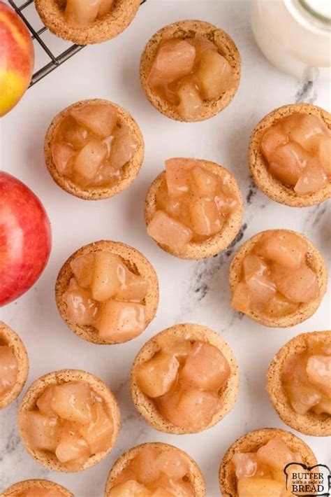 Snickerdoodle Apple Pie Bites Are The Perfect Dessert To Take To All Of Those Holiday Parties