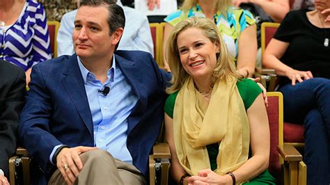 Ted Cruzs Wife Heidi Wears Bikini In Cancun After He Flies To Texas Hollywood Life