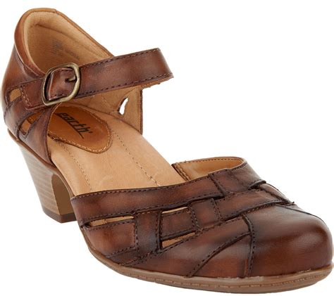 Earth Leather Closed Toe Sandals Lynx Page 1 —