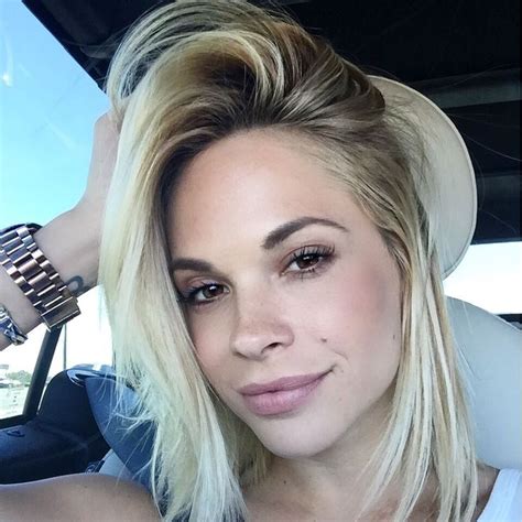 Dani Mathers On Instagram Stopped Traffic Oh How I Have Not Missed You Smilinghelps
