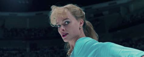 Margot Robbie Is Tonya Hardings Twin In The First Trailer For I Tonya Glamour