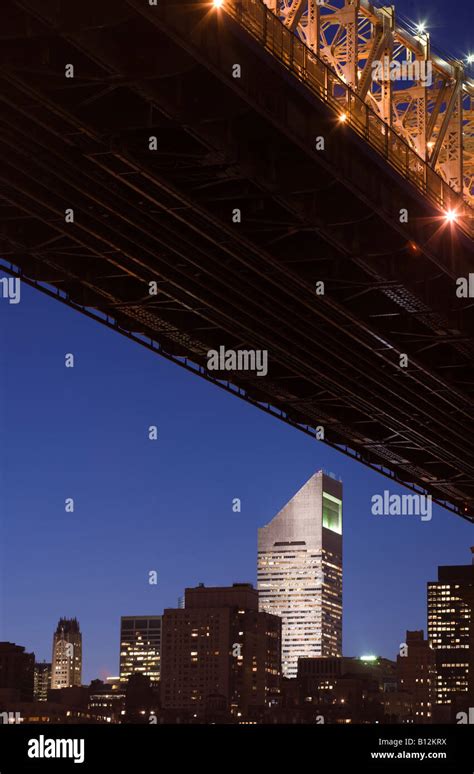 Citicorp Building Queensborough Bridge Midtown Manhattan New York Usa