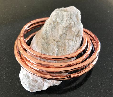 Copper Bangle Bracelet Ba006 Hammered Round 6 Gauge Wire Etsy
