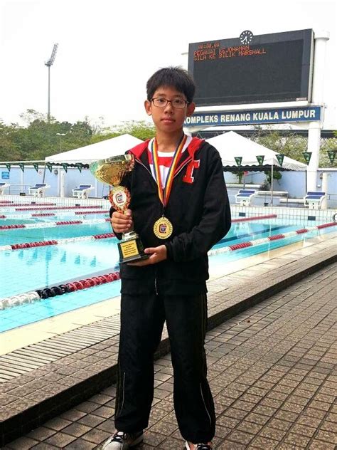 His last result is the 7th place for the men's 100 m freestyle during the fina swimming world cup 25m in singapore 2019. Ikan Bilis Swimming Club (1971) KL: Keith Lim and Lee Jia ...