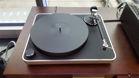 Sale Pending Demo Clearance Clearaudio Concept Turntable With Verify