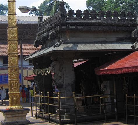 Mookambika Temple Pooja Timings